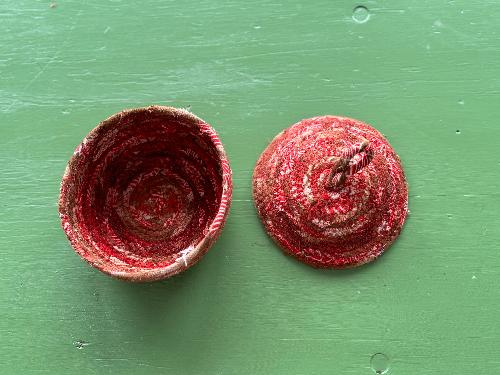 Recycled Saree Drawstring Basket with Lid (Red & Brown)