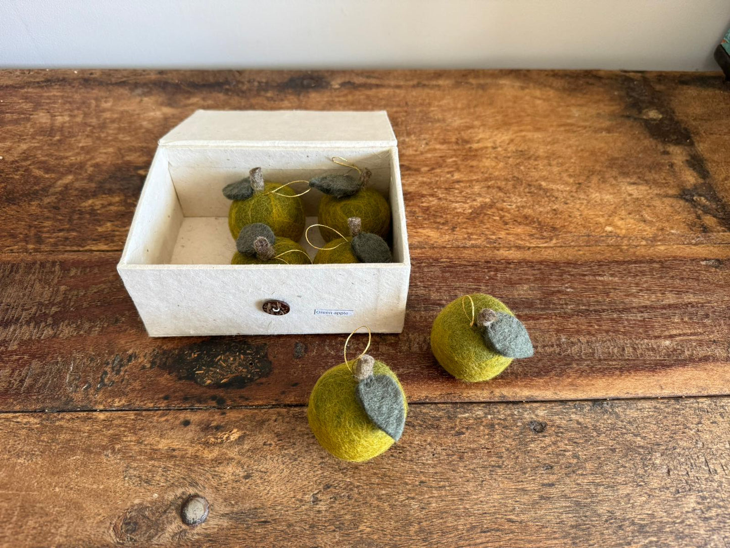 Box of 6 Green Apple Felt Decorations